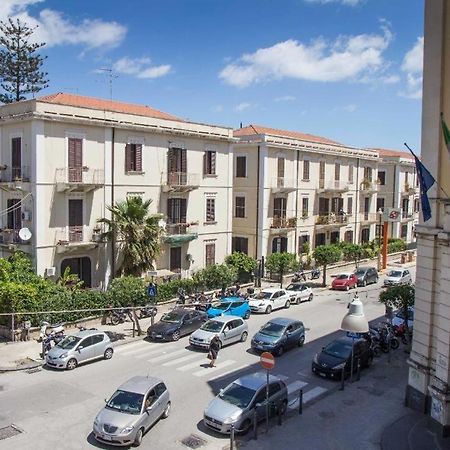 Casa Vacanze L'Altra Diaz Syracuse Exterior photo